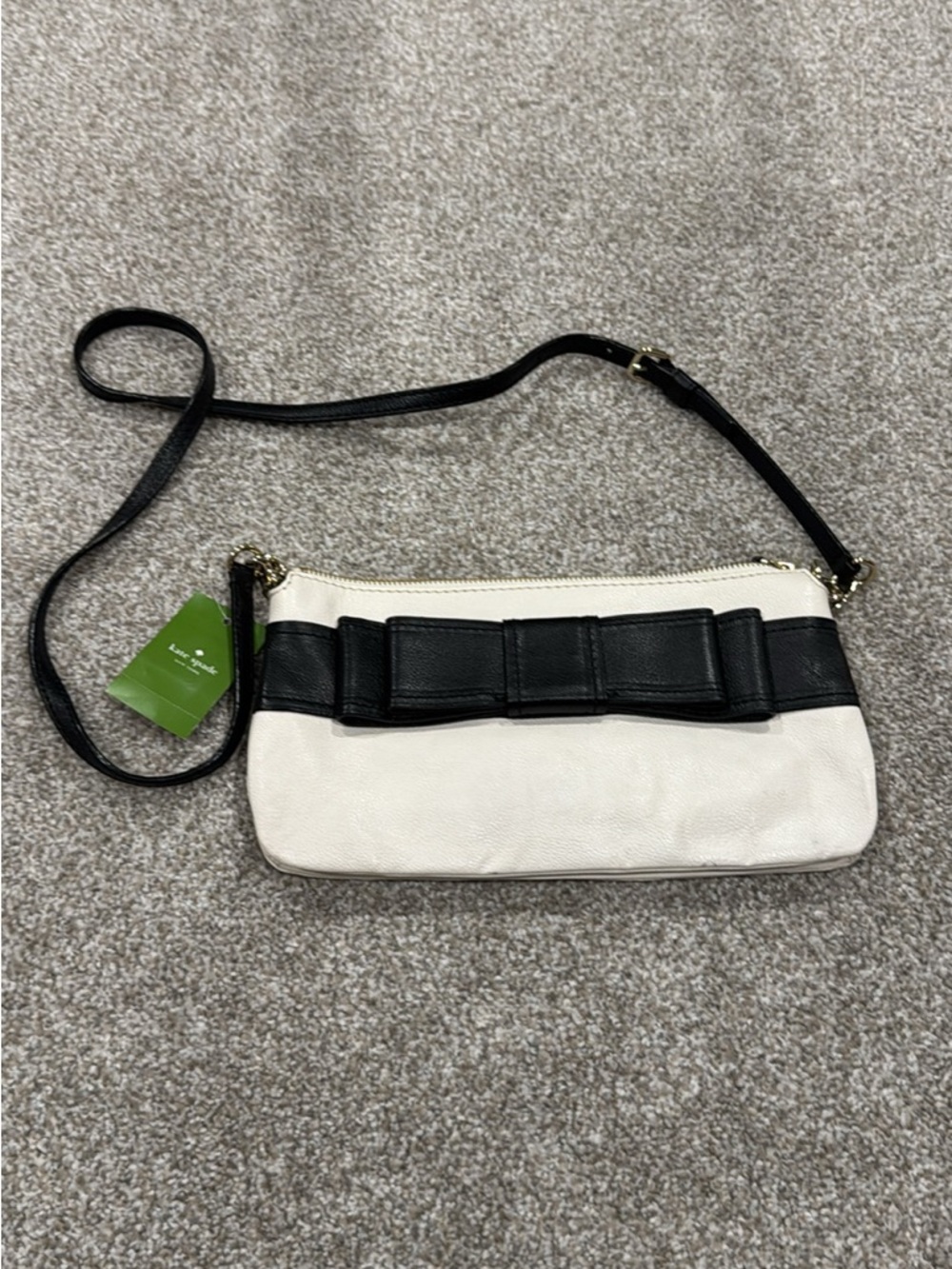 NEW kate spade Black and Cream Bow Accent Crossbody